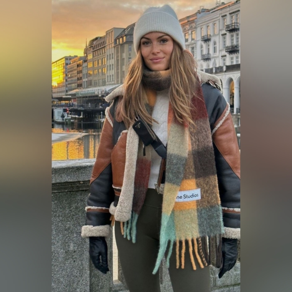 Acne Studios Italy Mohair Blend Striped Fringe Scarf Warm Wool Alpaca Luxuy